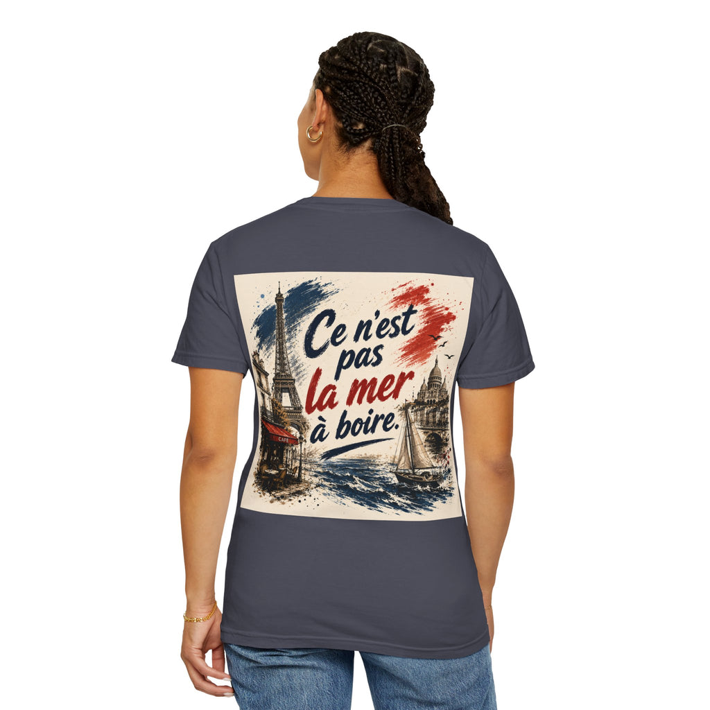 Paris Eiffel Tower Illustration T-Shirt | French Phrase Ce n'est pas la mer à boire