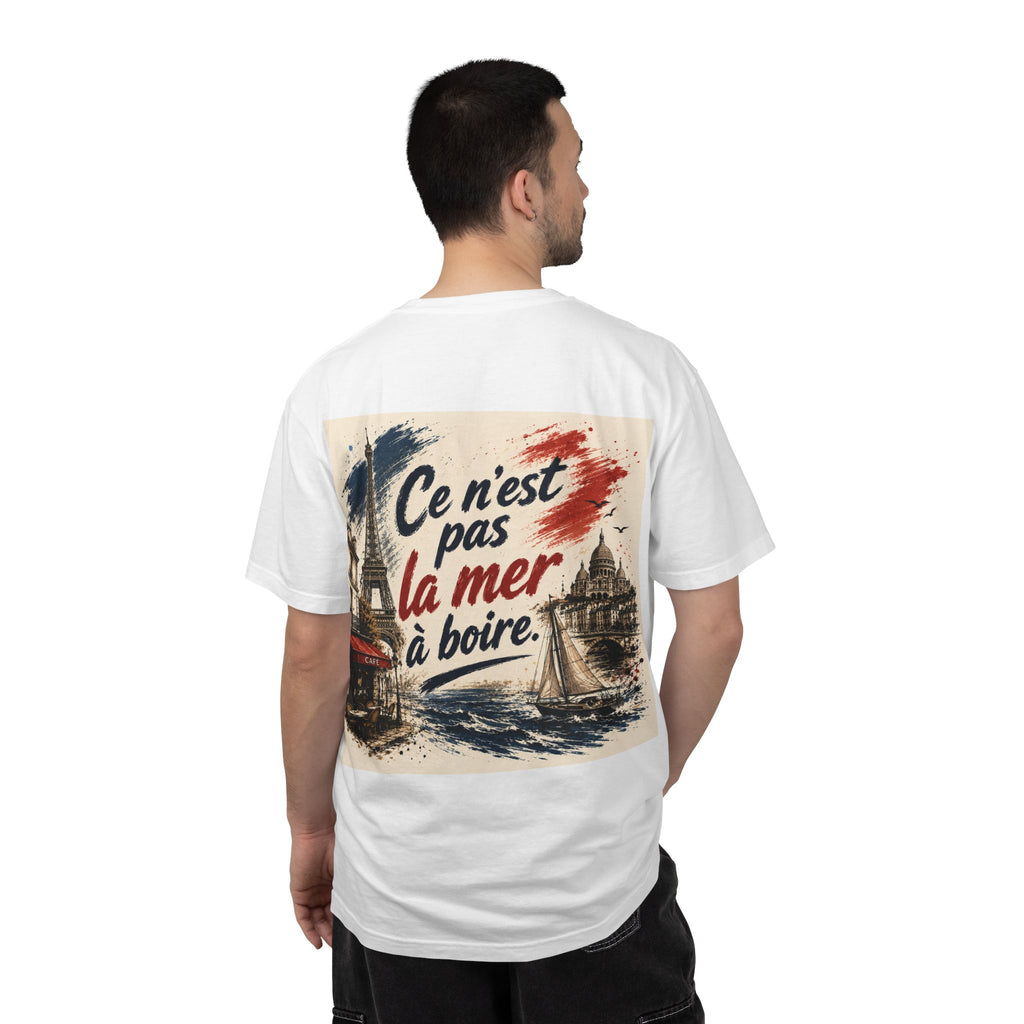 Paris Eiffel Tower Illustration T-Shirt | French Phrase Ce n'est pas la mer à boire