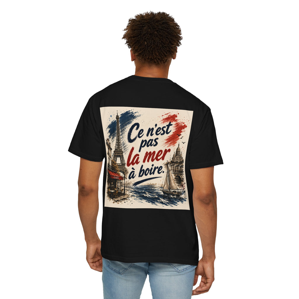 Paris Eiffel Tower Illustration T-Shirt | French Phrase Ce n'est pas la mer à boire