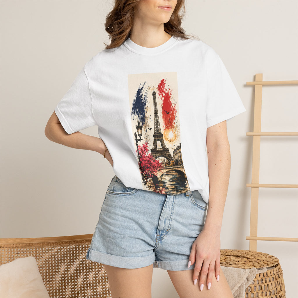 Paris Eiffel Tower Illustration T-Shirt | French Phrase Ce n'est pas la mer à boire