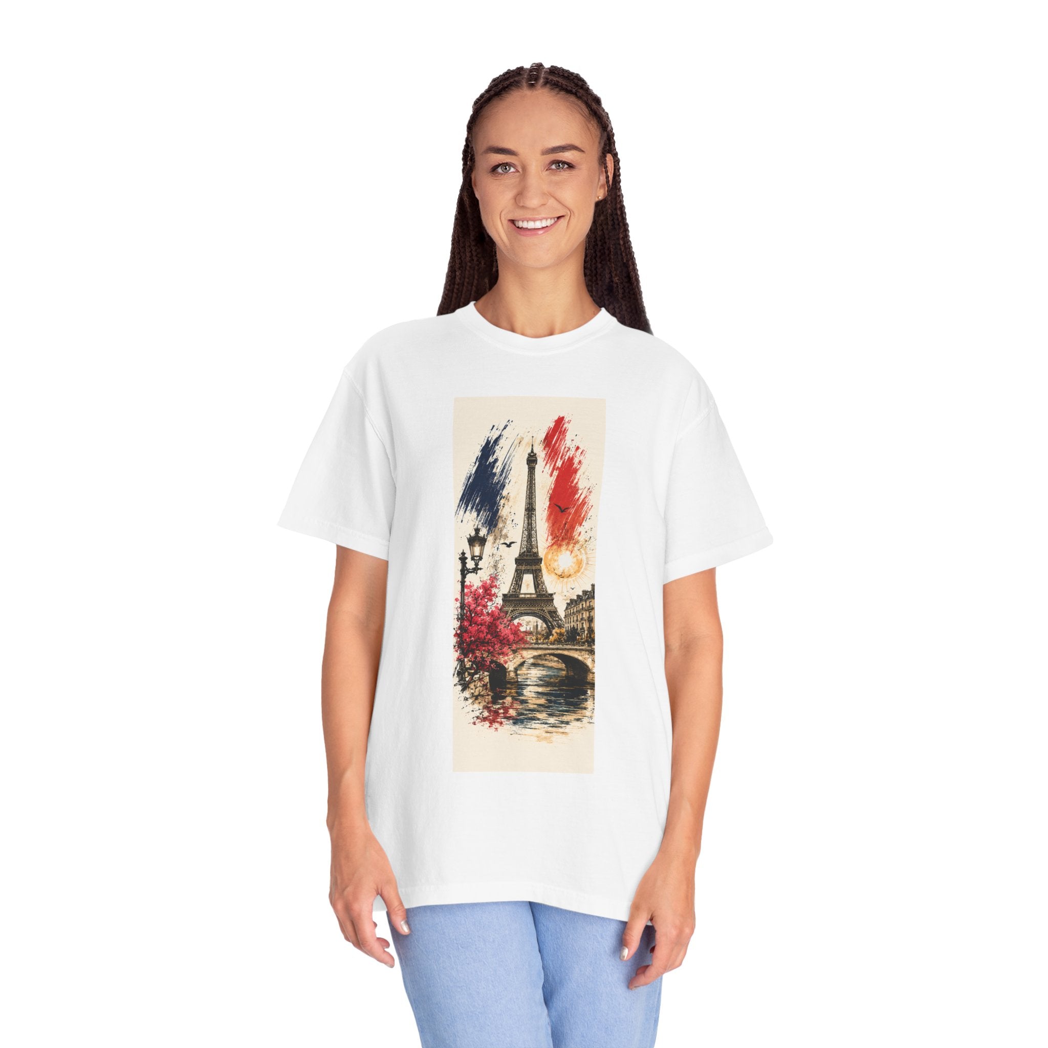 Paris Eiffel Tower Illustration T-Shirt | French Phrase Ce n'est pas la mer à boire
