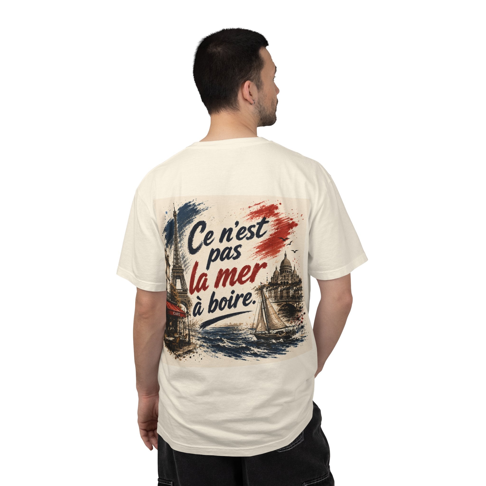 Paris Eiffel Tower Illustration T-Shirt | French Phrase Ce n'est pas la mer à boire