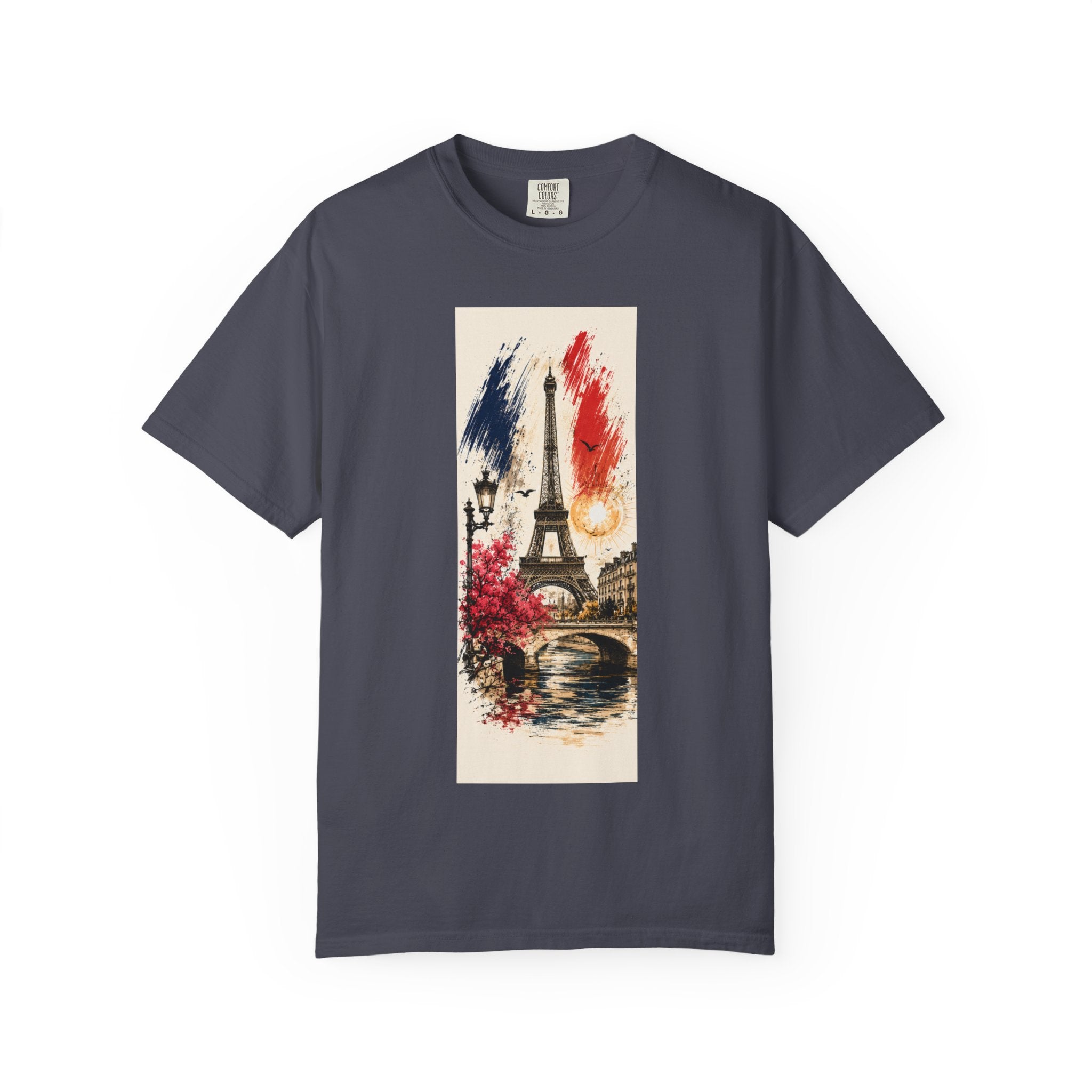 Paris Eiffel Tower Illustration T-Shirt | French Phrase Ce n'est pas la mer à boire
