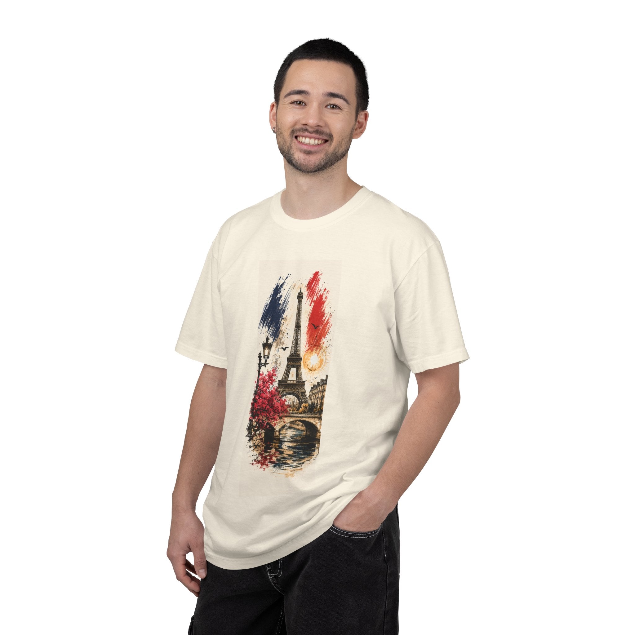 Paris Eiffel Tower Illustration T-Shirt | French Phrase Ce n'est pas la mer à boire