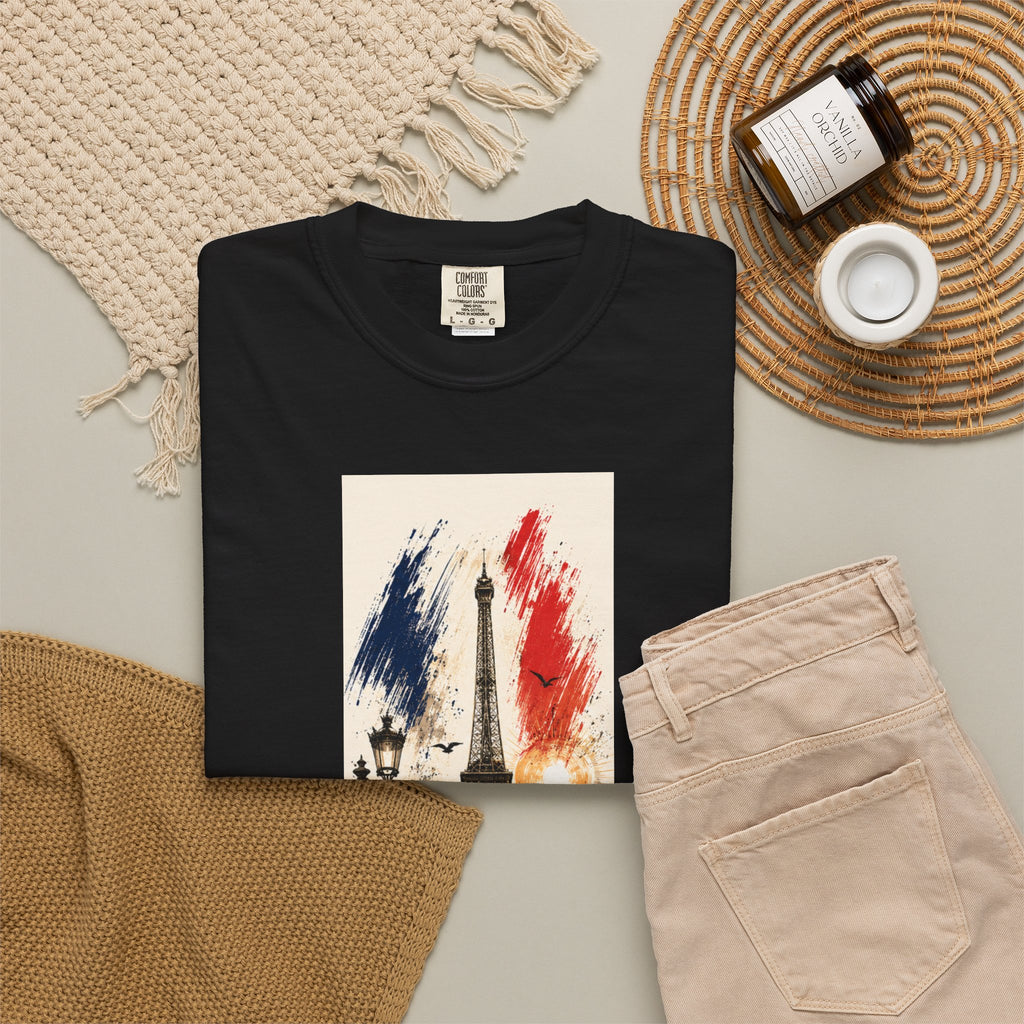 Paris Eiffel Tower Illustration T-Shirt | French Phrase Ce n'est pas la mer à boire