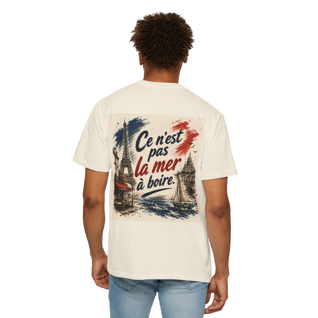 Paris Eiffel Tower Illustration T-Shirt | French Phrase Ce n'est pas la mer à boire